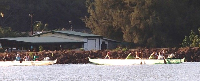 Wahine paddlers leaving the hale for the ocean